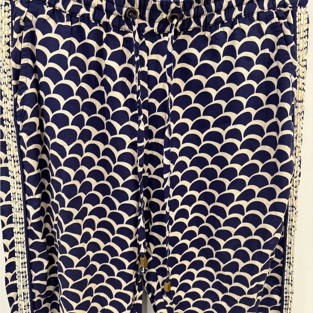 Anthropologie Beaded Joggers in Blue Scallop Motif Size XS - Picture 6 of 16